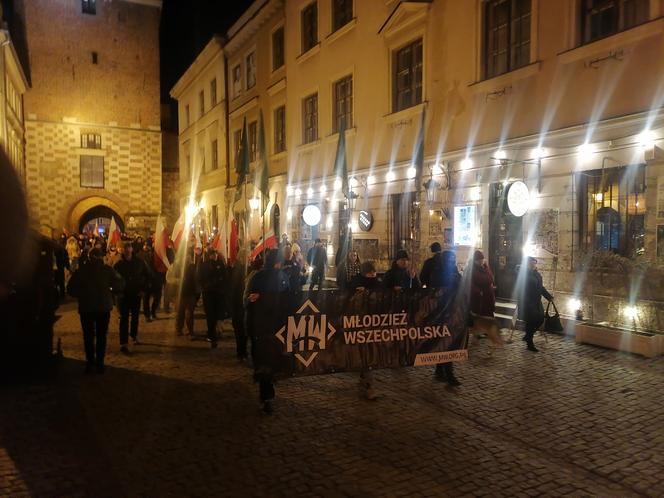 Marsz Pamięci Żołneirzy Wyklętych w Lublinie. Wcześniej odbył się laserowy pokaz