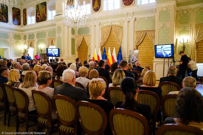 Paweł Adamowicz Honorowym Obywatelem Białegostoku