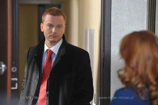 M jak miłość odc. 875. Andrzej Budzyński (Krystian Wieczorek), Agnieszka Olszewska (Magdalena Walach)