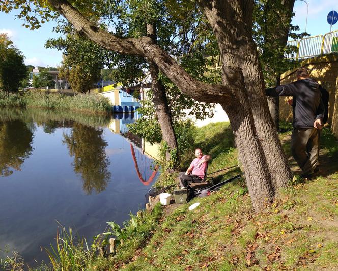 Obłowili się w ryby z Jezioraka, a nawet nagrody