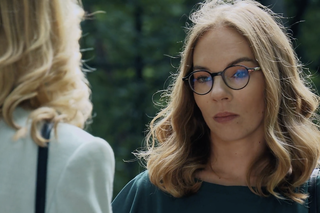 M jak miłość, odcinek 1692: Julia (Marta Chodorowska), Sylwia (Hanna Turnau)