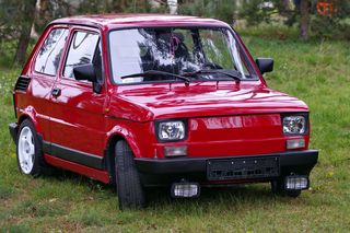 Nowy maluch w wersji elektrycznej! Fiat 126p w tym wydaniu robi wrażenie [ZDJĘCIA]