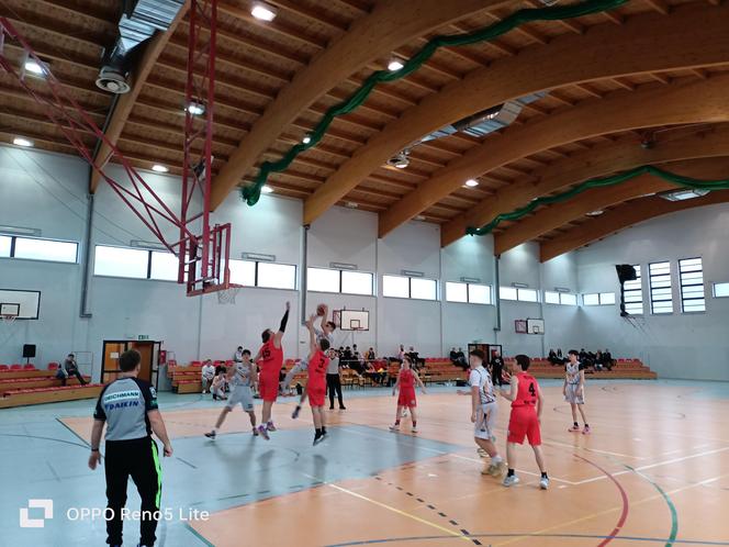 Turniej EMET Basket