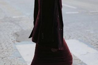 Pierwszy raz i od razu hit! Kożuchowska olśniła w bordowej kreacji