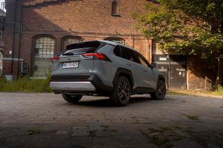 Toyota RAV4 Adventure Hybrid Dynamic Force 222 KM i-AWD e-CVT