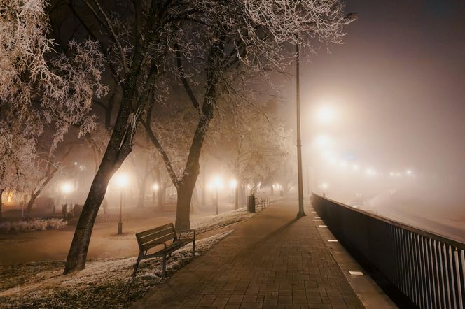 IMGW bije na alarm. Noc z soboty na niedzielę może zaskoczyć
