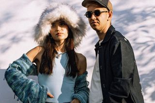 Mati Żeton w romantycznej balladzie z Żanetą Chełminiak. Posłuchaj singla Imię Wiatru!