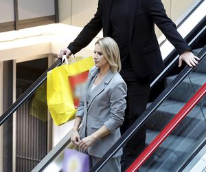Marta Nawrocka kupuje prezenty na Dzień Dziecka
