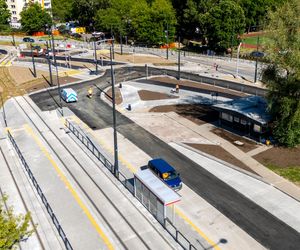 Tramwaj na Stegny w Warszawie w przeddzień otwarcia