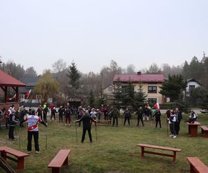 Poszli dla Niepodległej. W Krasnobrodzie odbył się IV. Rajd Nordic Walking