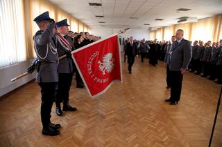 Ślubowanie młodych policjantów