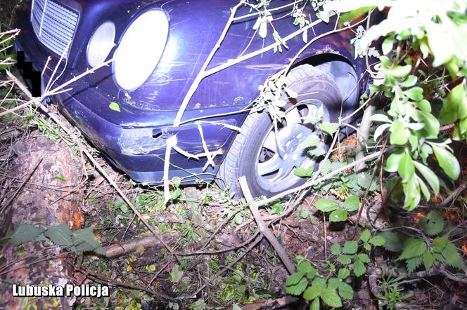Lubuskie: Kierowca wyskoczył z jadącego auta i porzucił pasażerów! 