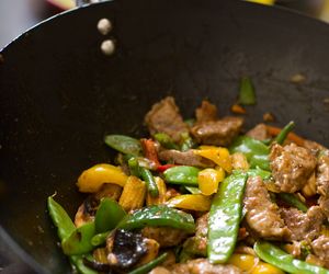 Wołowina z woka - soczysta i aromatyczna