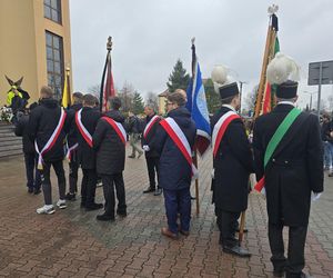 Pogrzeb Jana Furtoka w Katowicach. Tłumy kibiców i działaczy żegna legendę GKS Katowice