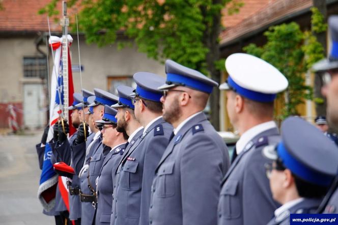 Nowi oficerowie w warmińsko-mazurskiej policji. Niektórzy z nich czekali na to miesiącami