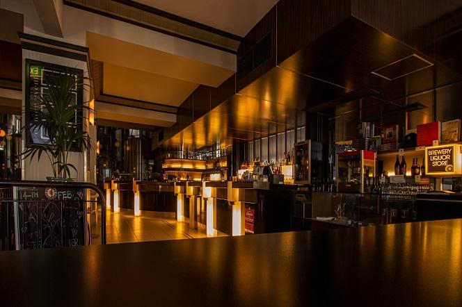 1. Woodies Bar