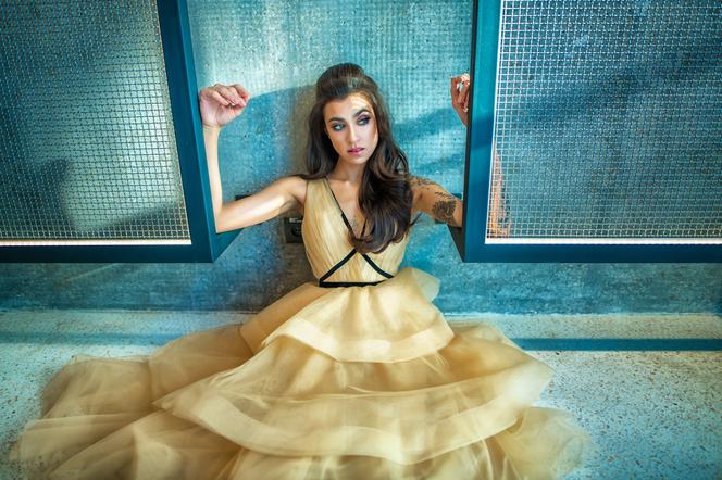 Maja Hyży w kreacji projektu Jolania Borisevič 