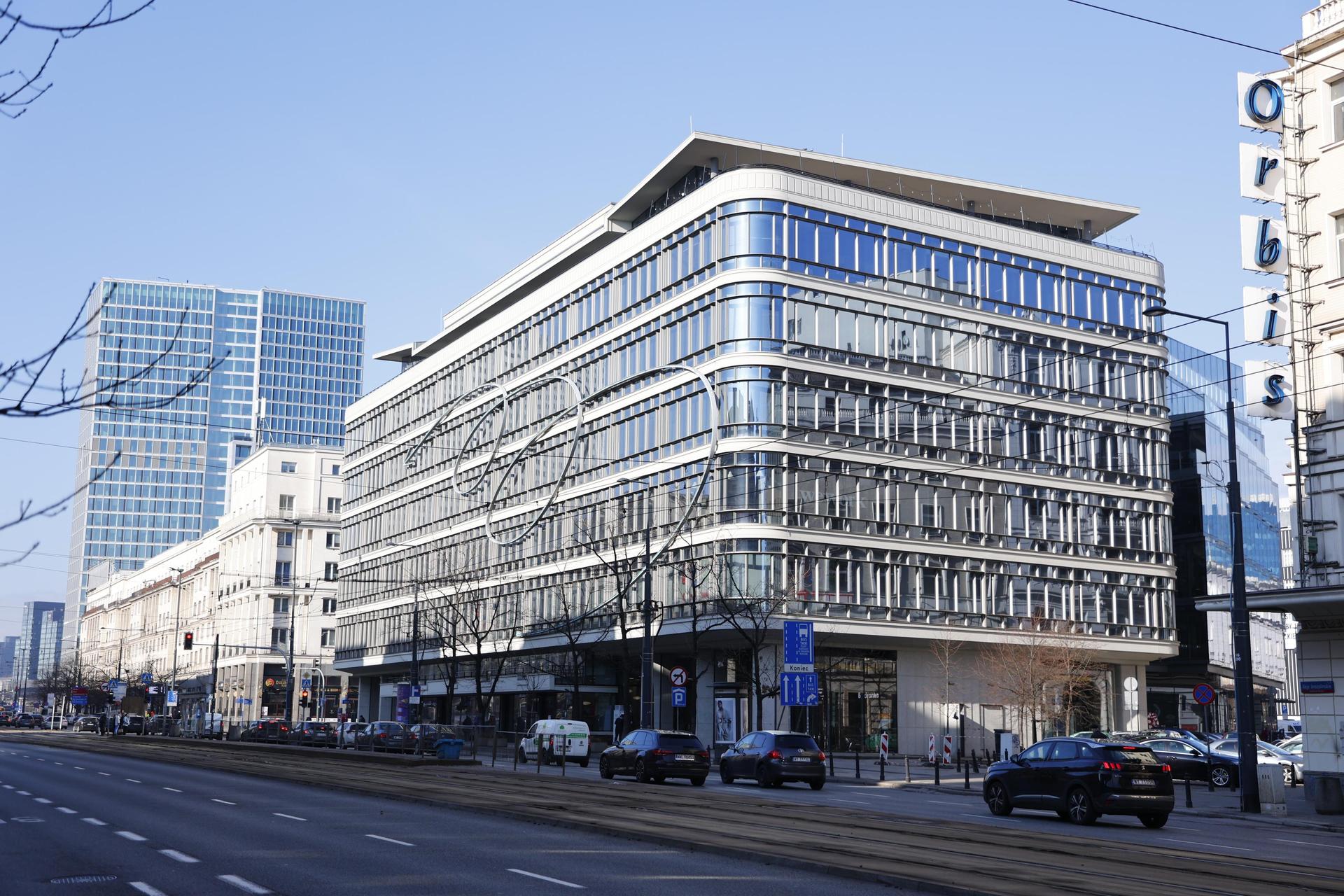 Warszawskie neony z PRL-u - zobacz zdjęcia iluminacji i sprawdź, gdzie je znaleźć