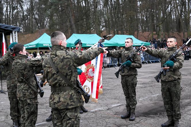 Przysięga żołnierzy zasadniczej służby wojskowej w Choszcznie