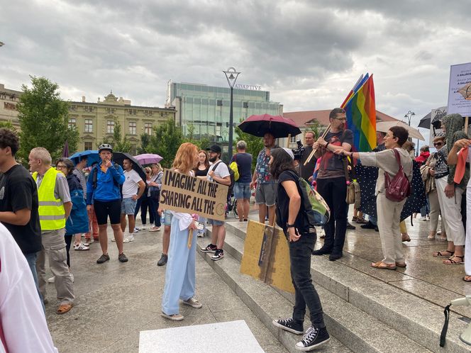 "Łódź dla wszystkich - spacer ulicą Piotrkowską"