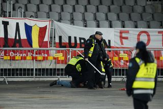Incydent w Kownie! Polski kibic brutalnie zatrzymany
