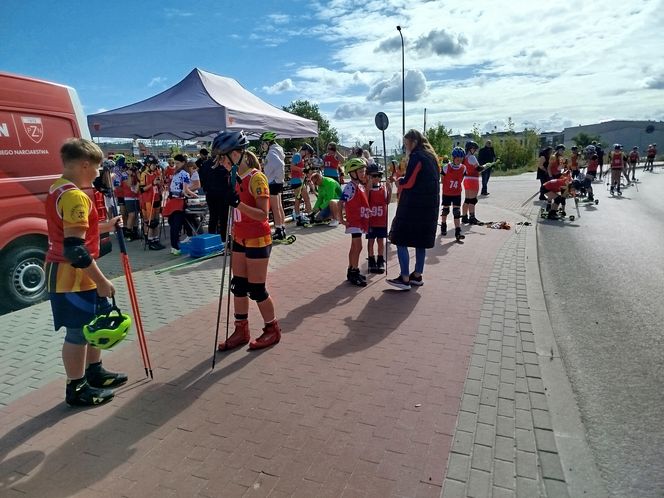 Zawody o Puchar Polski na nartorolkach Marwe Cup 2025 zostały zainaugurowane w Siedlcach