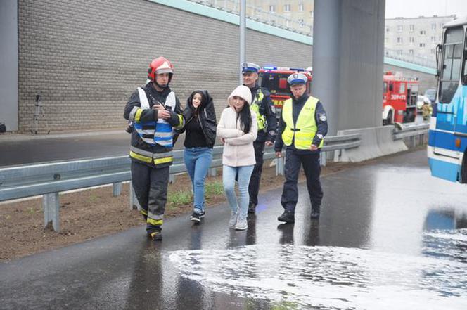 Białystok. Efektowne ćwiczenia straży pożarnej na Trasie niepodległości [ZDJĘCIA]