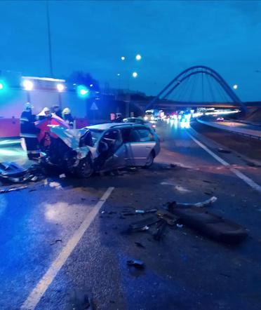 Jurowce. Tragiczny wypadek na DK 8. Audi najechało na tył cysterny