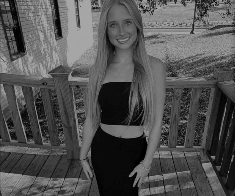 Bardzo smutna wiadomość! Nie żyje 19-letnia influencerka. Glejak mózgu zabił ją w rok