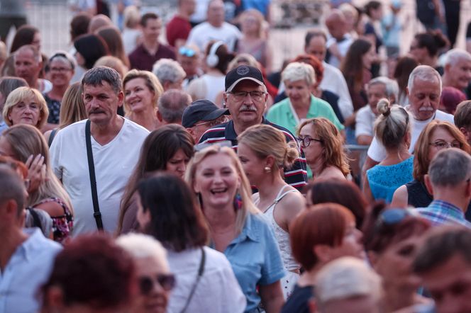 Potańcówka na Rynku w Katowicach 16 sierpnia 2025