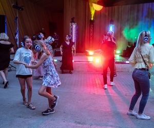 Silent Disco rozgrzało Starachowice! Sprawdź, jak bawili się mieszkańcy na wyjątkowej imprezie