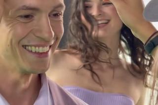 Nowa czołówka Barw szczęścia po wakacjach 2023. Weronika (Maria Świłpa), Modrzycki (Piotr Ligenza)