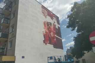 W Rzeszowie powstaje kolejny mural Arkadiusza Andrejkowa