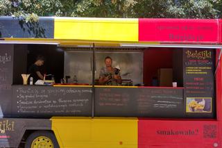 Trwa Festiwal Smaków Food Trucków w Olsztynie. Co dobrego można zjeść? [ZDJĘCIA]