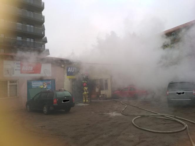 Pan Czarek stracił warsztat w pożarze. Mieszkańcy pomagają go odbudować [ZDJĘCIA]