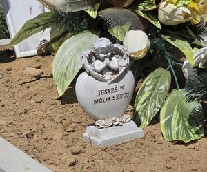 Rok po śmierci Oskara z Chałupek Dębniańskich. 