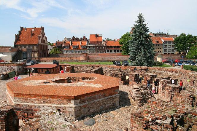 Nie tylko Malbork. Zamki krzyżackie - ile jest ich w Polsce i gdzie są? Zwiedzanie, atrakcje