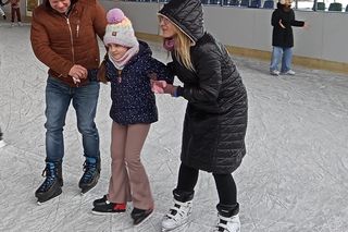 Lodowisko w Skarżysku-Kamiennej. 15 grudnia 2024