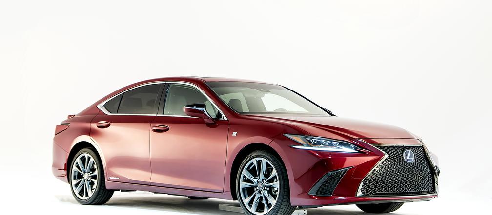 Lexus ES 300h F Sport