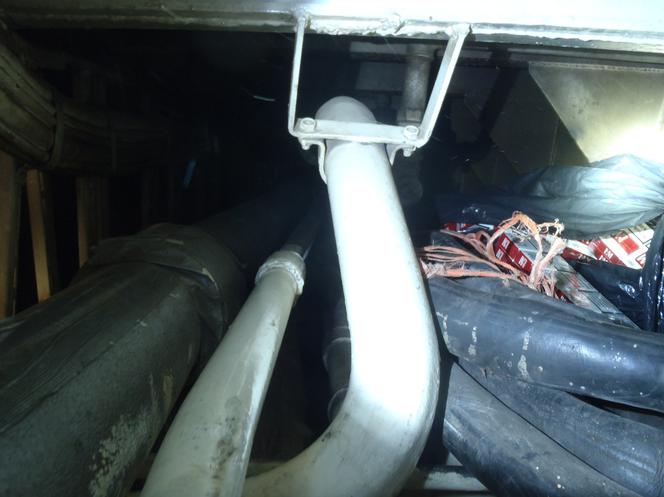 Na pokładzie żaglowca szkoleniowego wykryto dużą ilość nielegalnych papierosów