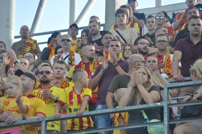 Korona Kielce - Cracovia. Zdjęcia kibiców podczas meczu. 10 sierpnia 2024