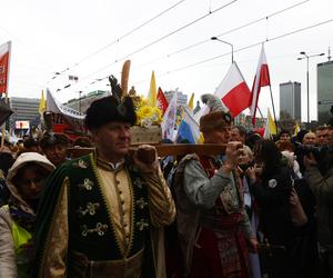 Narodowy Marsz Papieski w Warszawie