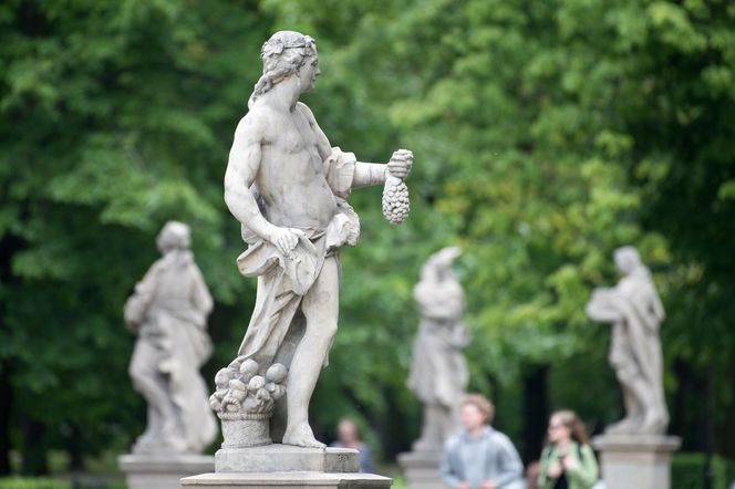  Najstarszy warszawski park z fascynującą historią. Mimo upływu lat, wciąż zachwyca!