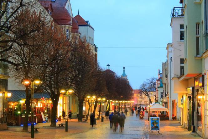 W Sopocie obowiązuje całoroczny zakaz jazdy na rowerze po ulicy Monte Cassino. Za złamanie zakazu grozi kara nawet 500 złotych.