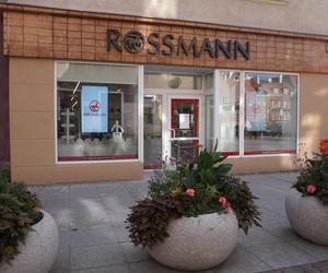 Rossmann na Starym Mieście w Olsztynie zamknięty. Dlaczego? [ZDJĘCIA]