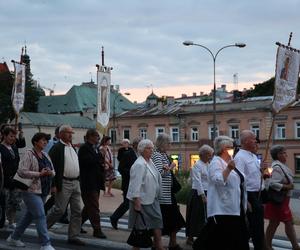 75 lat temu obraz Matki Boskiej w Lublinie zapłakał. Wierni uczcili rocznicę „Cudu lubelskiego” procesją różańcową