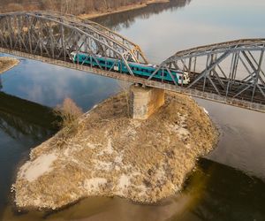 Duży ruch na kolei w Kujawsko-Pomorskiem. Te wakacyjne połączenia z Bydgoszczy będą uruchomione latem 2025 