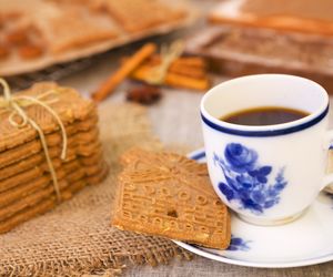Speculoos - belgijskie ciasteczka korzenne - upiecz je na święta!