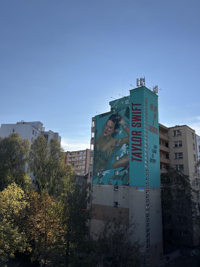 Mural promujący album Taylor Swift