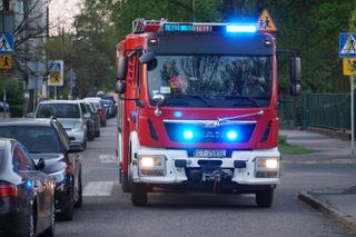 Pożar wiaty śmietnikowej w Poznaniu! W środku znaleziono zwłoki 